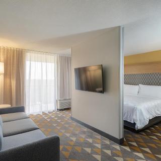Holiday Inn & Suites Orlando SW - Celebration Area | Kissimmee | hotels in Orlando